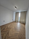 Под наем 3-СТАЕН, град София, Витоша • 1300 € / 2542.58 лв. • 13004481 10