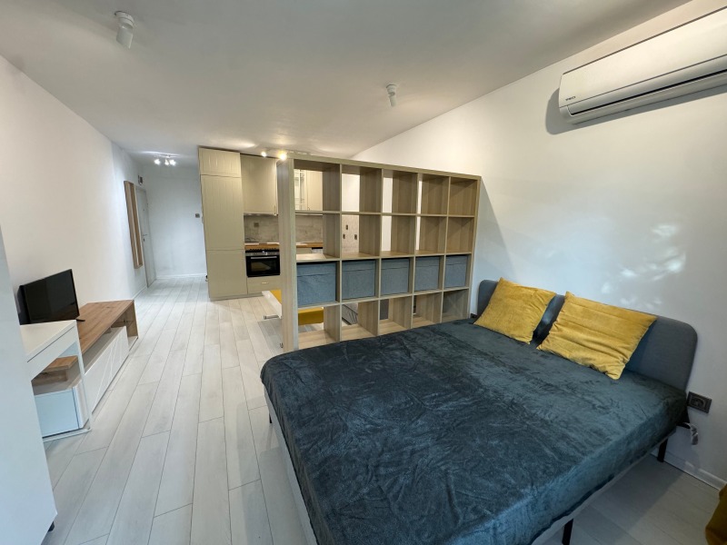 Te huur  Studio Sofia , Ljulin 7 , 34 m² | 43318078 - afbeelding [4]