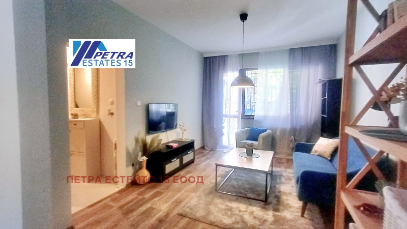Da affittare  1 camera da letto Sofia , Tsentar , 81 mq | 50275103 - Immagine [2]