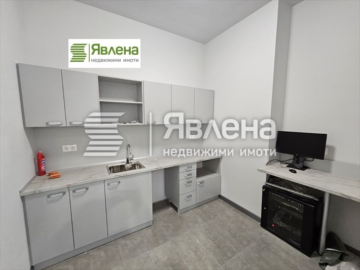 Προς ενοικίαση  Γραφείο Σοφηια , Μλαδοστ 4 , 232 τ.μ | 22333261 - εικόνα [9]