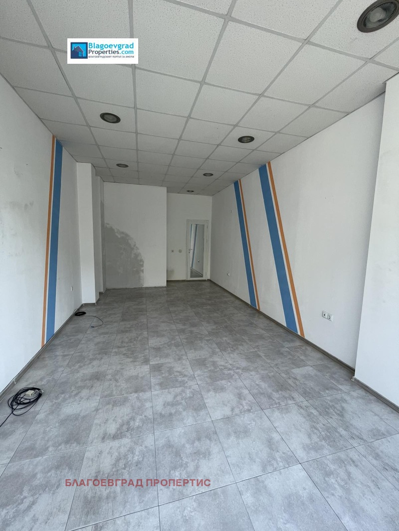 Til leie  Butikk Blagoevgrad , Sjirok tsentar , 28 kvm | 44846094 - bilde [2]