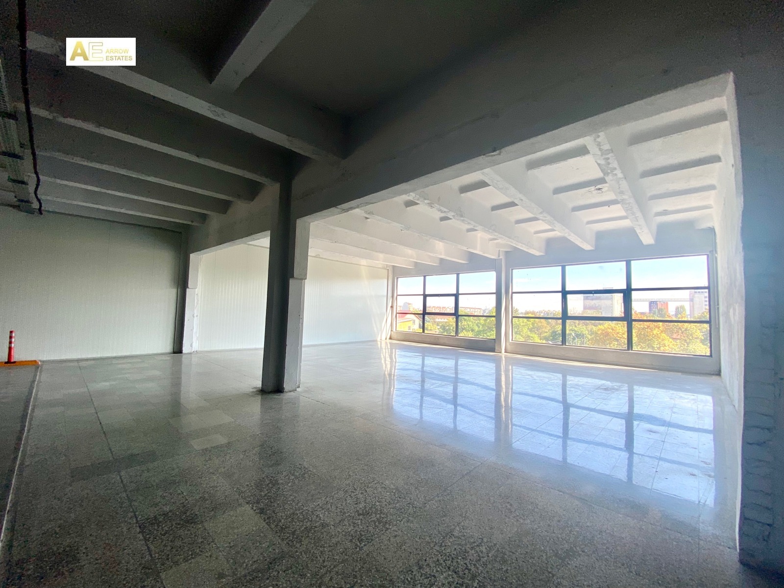 Дава под наем СКЛАД, гр. София, Център, снимка 2 - Складове - 53654455