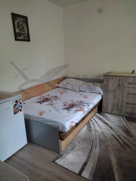 Дава под наем 1-СТАЕН, гр. Варна, Колхозен пазар