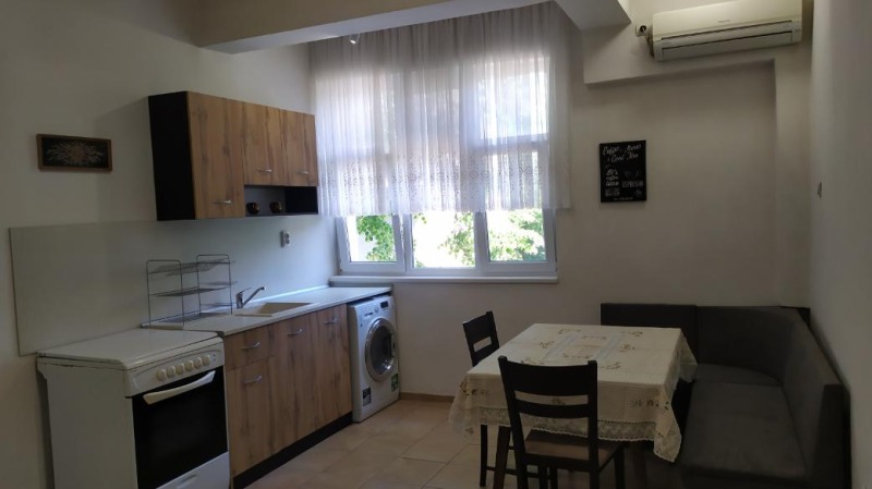 Προς ενοικίαση  2 υπνοδωμάτια Πλοβδηβ , ΤΣενταρ , 70 τ.μ | 66097864