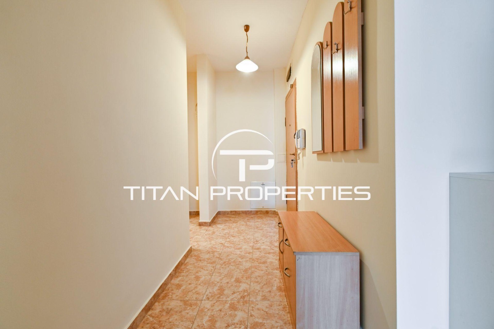 Дава под наем 2-СТАЕН, гр. София, Център, снимка 5 - Апартаменти - 53702361