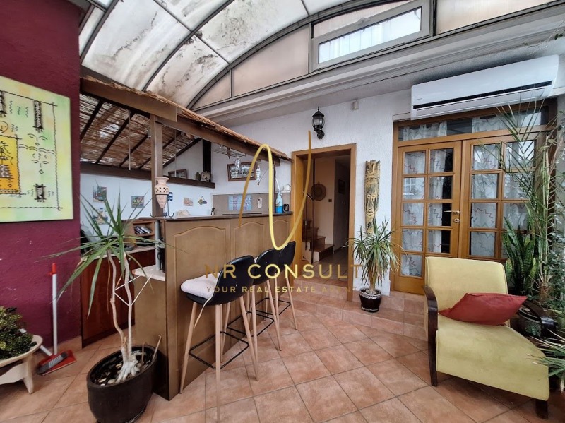 Te huur  3+ slaapkamer Sofia , Lagera , 200 m² | 94127327 - afbeelding [2]
