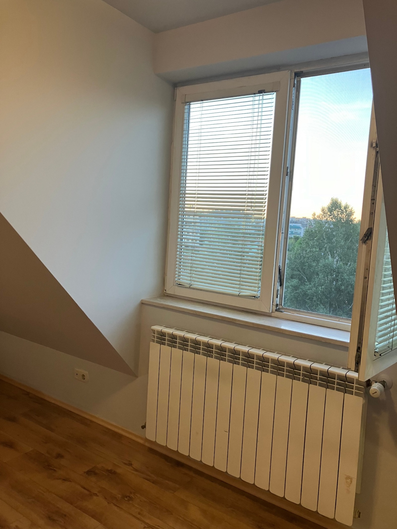 ���� ��� ���� 1-����� | Imot.bg � ����������� 4