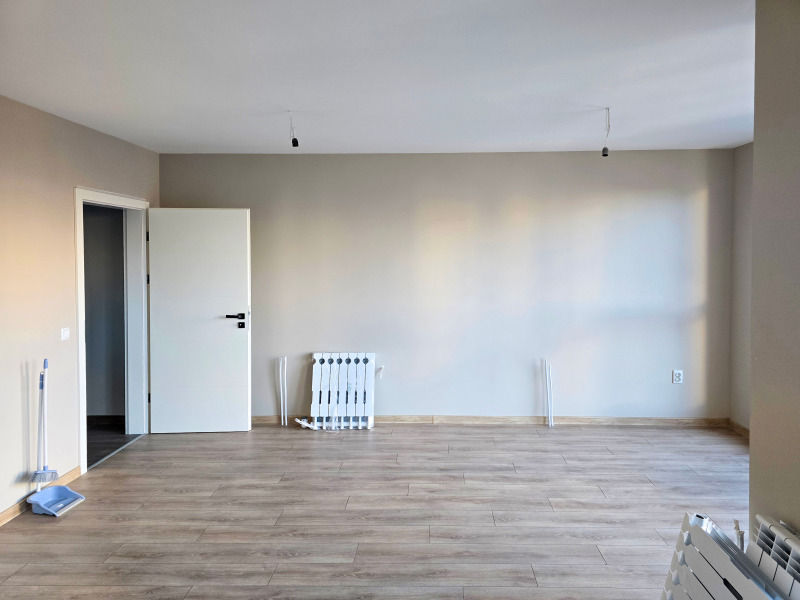 В аренду  1 спальня София , Връбница 2 , 77 кв.м | 81975027 - изображение [3]