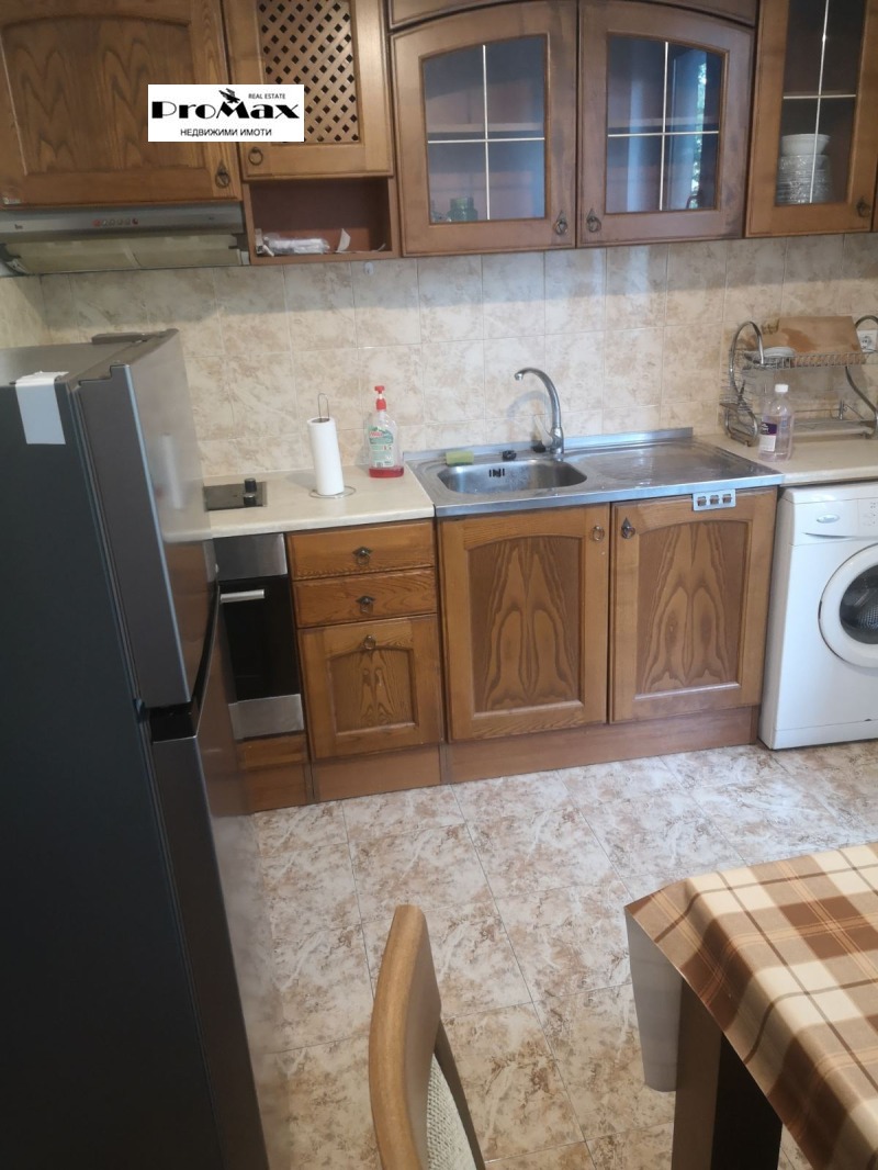 Do wynajęcia  1 sypialnia Sofia , Centar , 70 mkw | 23082137 - obraz [3]