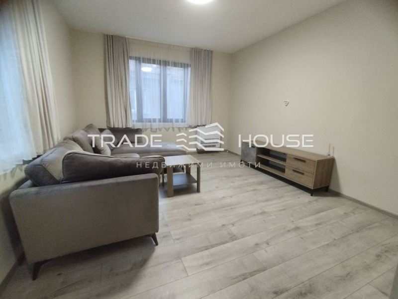 Da affittare  3+ camere da letto Plovdiv , Tsentar , 110 mq | 98139904