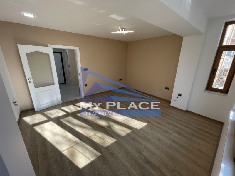 Дава под наем ОФИС, гр. Шумен, Център, снимка 3 - Офиси - 52371100