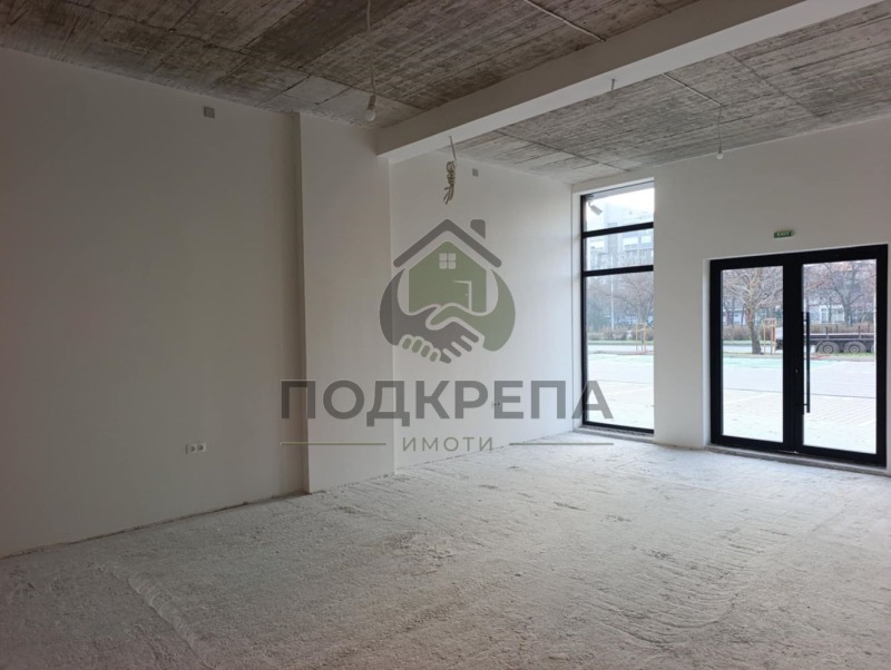 Дава под наем МАГАЗИН, гр. Пловдив, Тракия, снимка 7 - Магазини - 52822773