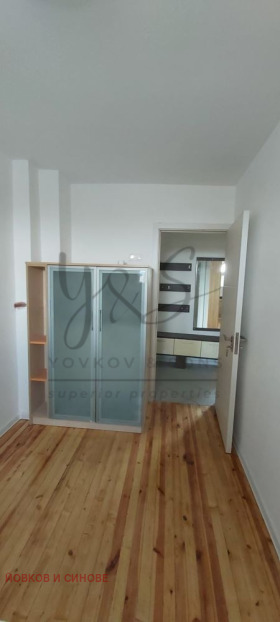    3- | Imot.bg    8