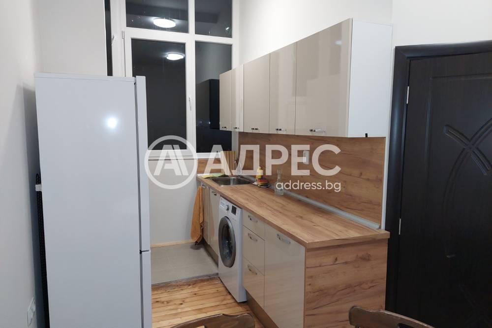 Дава под наем 2-СТАЕН, гр. София, Център, снимка 4 - Апартаменти - 50779457