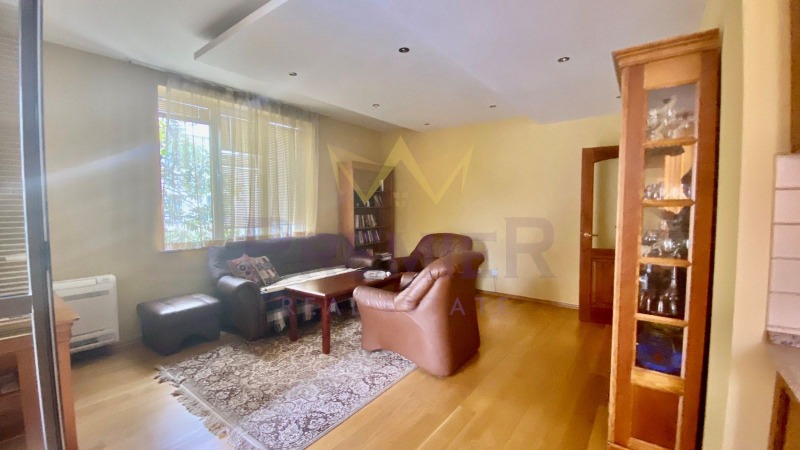 Дава под наем  4-стаен град Варна , Бриз , 137 кв.м | 63755847 - изображение [6]