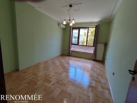 ���� ��� ���� 3-����� | Imot.bg � ����� ������ 13