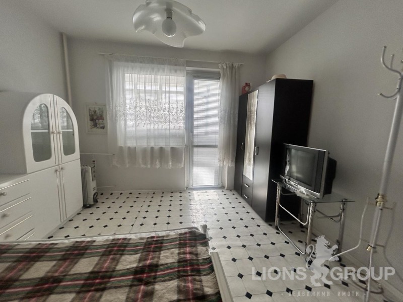 Do wynajęcia  2 sypialnie Warna , Wazrażdane 4 , 70 mkw | 25232195 - obraz [8]