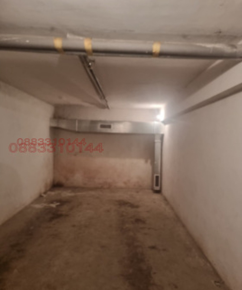 Дава под Наем ГАРАЖ в град София, Бъкстон - 23 кв.м / 130 € » 254.26 лв.