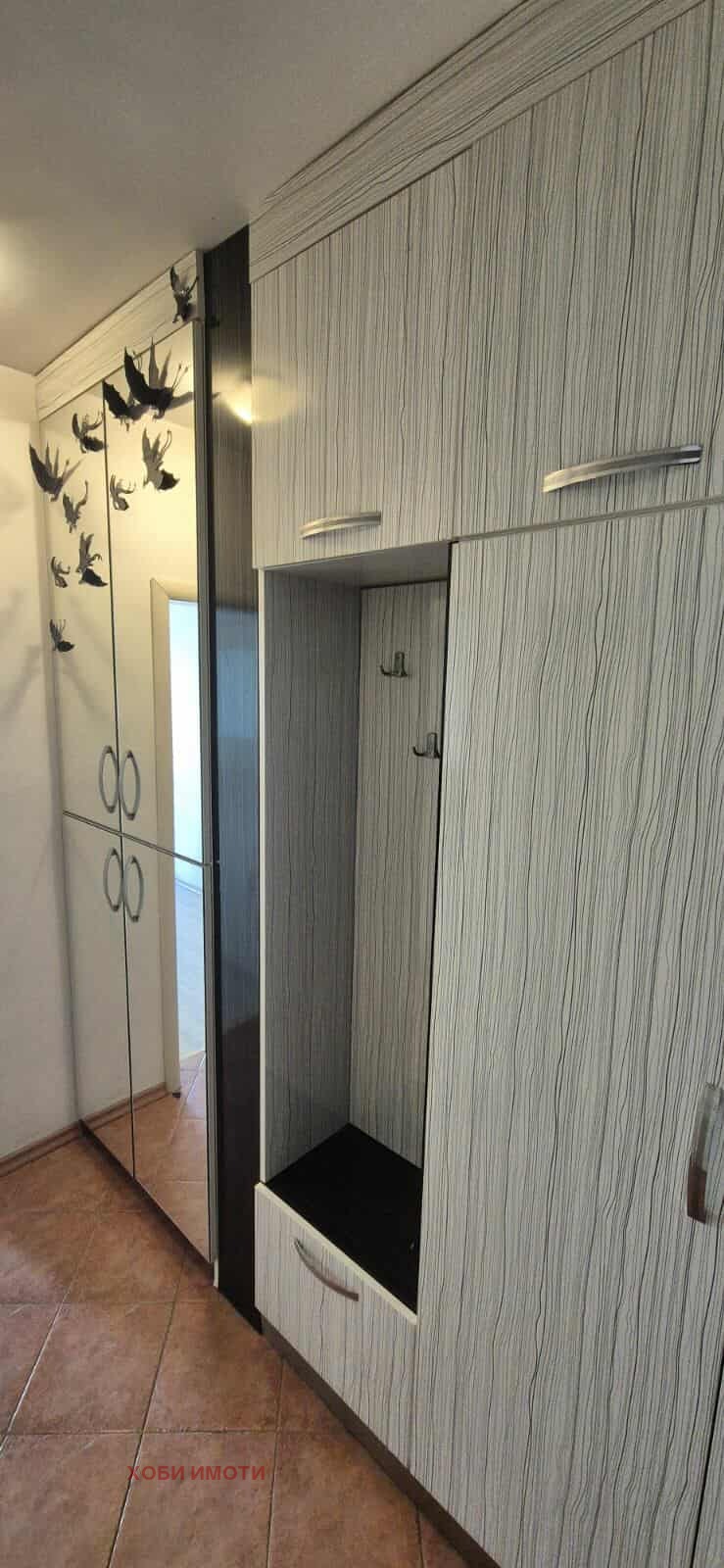 Zu vermieten  1 Schlafzimmer Plowdiw , Kameniza 2 , 65 qm | 64384342 - Bild [8]