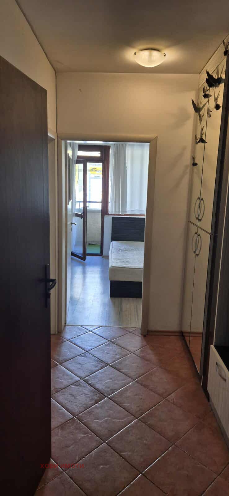 Zu vermieten  1 Schlafzimmer Plowdiw , Kameniza 2 , 65 qm | 64384342 - Bild [9]