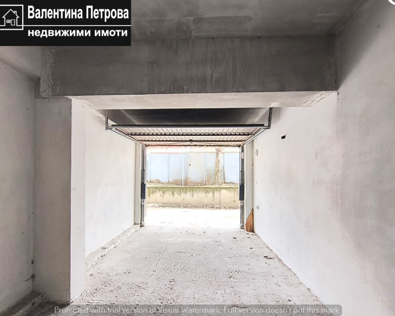 Дава под наем ГАРАЖ, ПАРКОМЯСТО, гр. Русе, Широк център, снимка 2 - Гаражи и паркоместа - 52625953