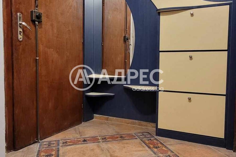 Дава под наем 2-СТАЕН, гр. София, Център, снимка 10 - Апартаменти - 56081621