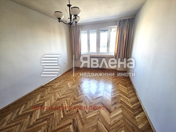 Дава под наем 3-СТАЕН, гр. София, Хиподрума, снимка 2 - Апартаменти - 54115500