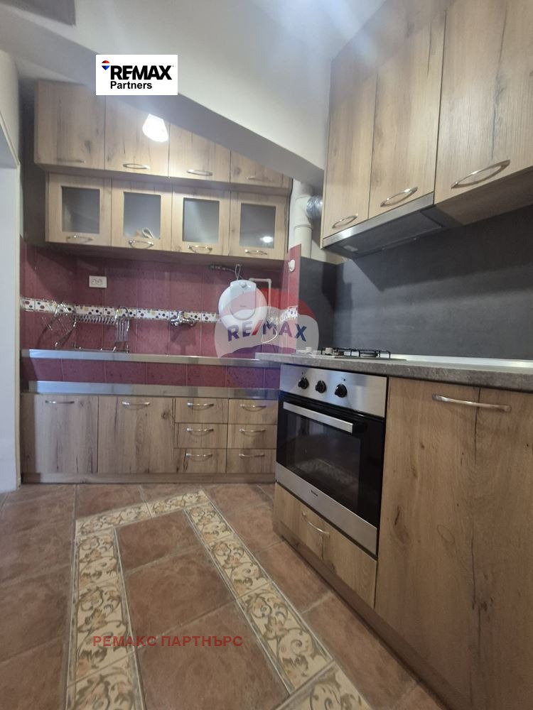 Дава под наем 3-СТАЕН, гр. Варна, Конфуто, снимка 5 - Апартаменти - 54120370