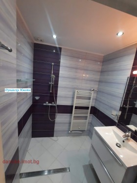 2 dormitoare Șiroc țentâr, Ruse 11