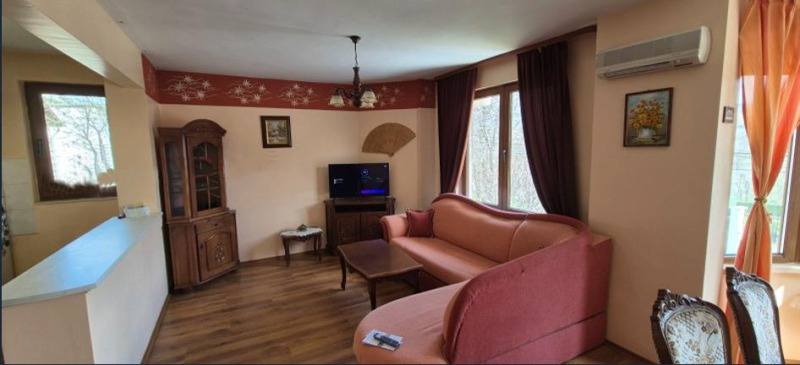 De inchiriat  1 dormitor Sofia , Bancia , 70 mp | 94249027 - imagine [3]