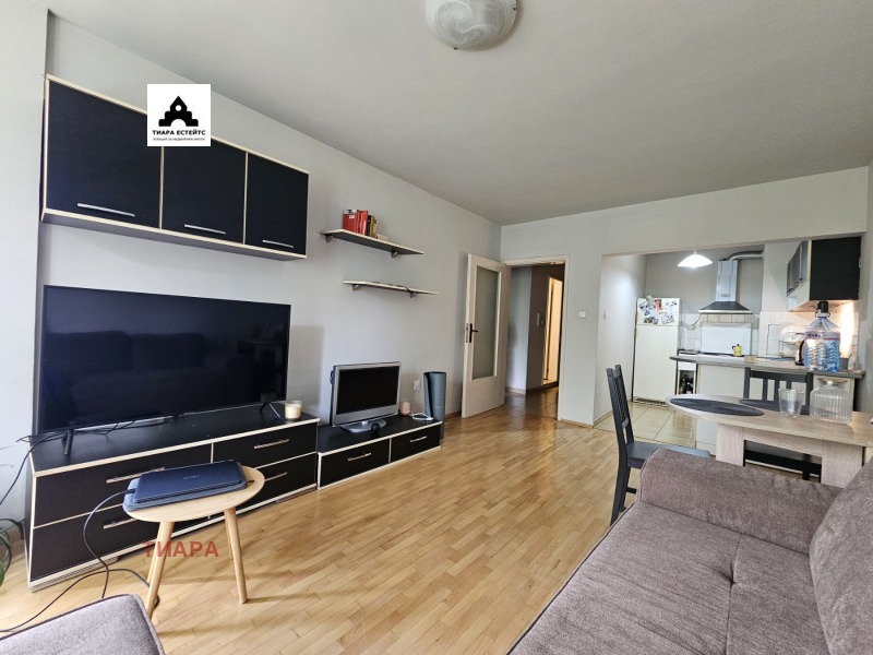 A louer  1 chambre Sofia , Borovo , 55 m² | 42195213