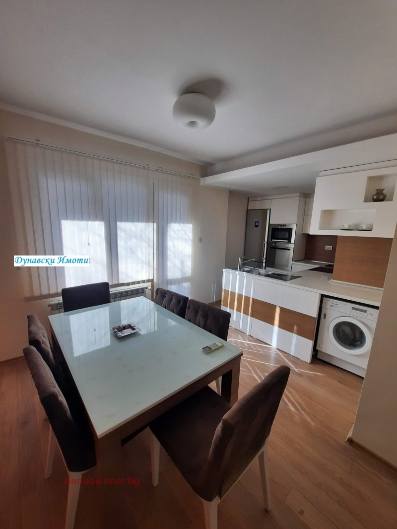 De inchiriat  2 dormitoare Ruse , Șiroc țentâr , 80 mp | 68210139 - imagine [3]