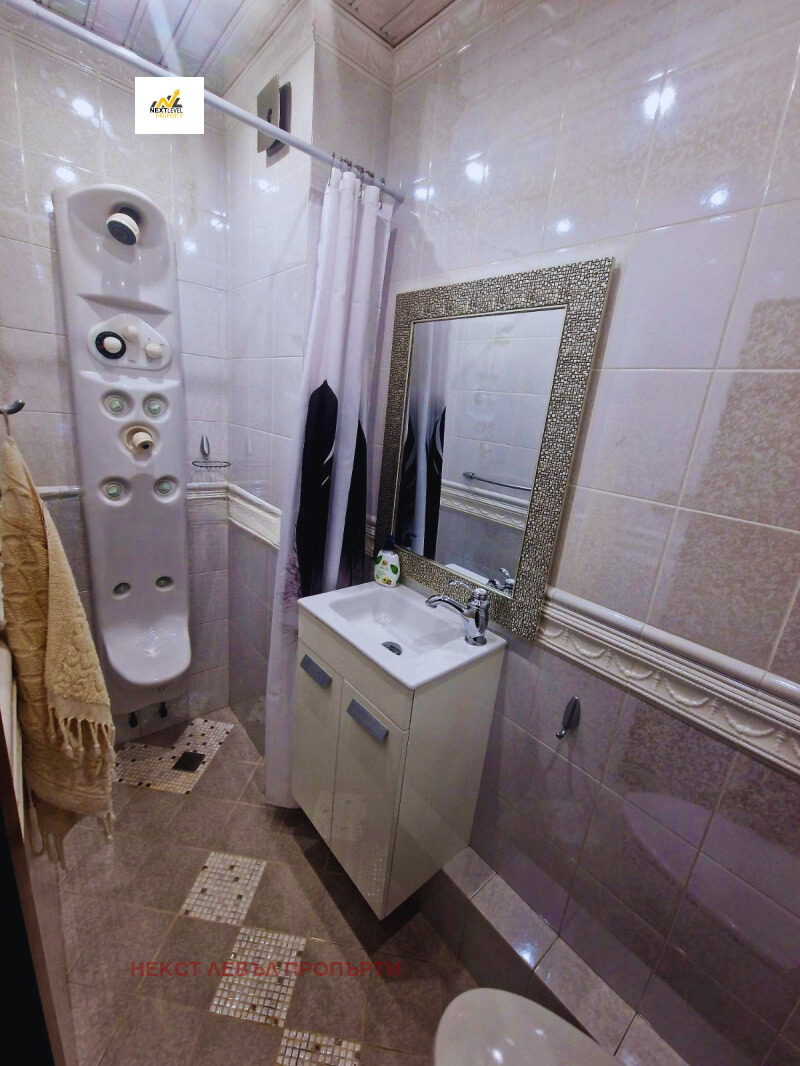 A louer  3 chambres Sofia , Lozenets , 186 m² | 56692017 - image [16]