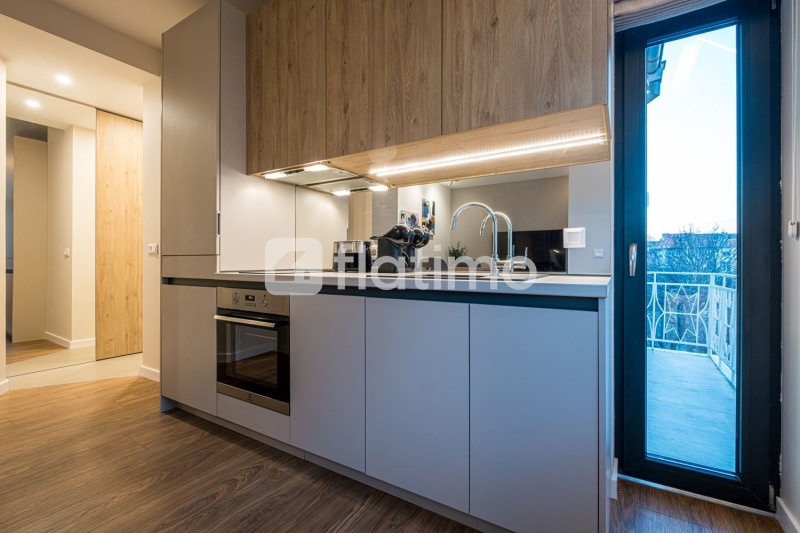 Zu vermieten  1 Schlafzimmer Sofia , Zentar , 67 qm | 23181429 - Bild [4]