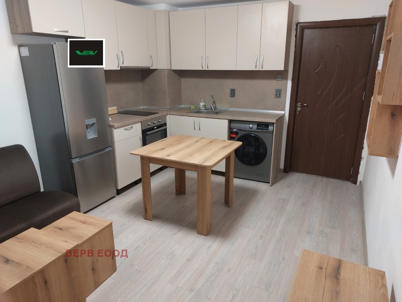 Дава под наем 3-СТАЕН, гр. София, Западен парк