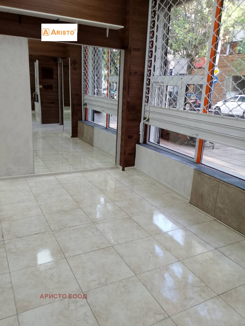 En renta  Comercio Sofia , Tsentar , 36 metros cuadrados | 52865281 - imagen [4]