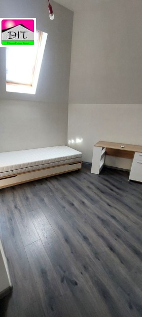 ���� ��� ���� 3-����� | Imot.bg � ����� ������ 12