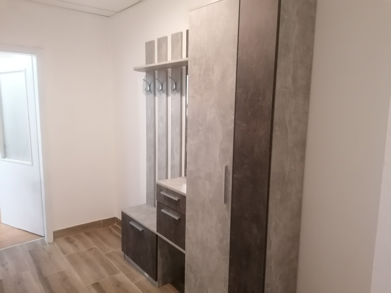 Издаје се  1 спаваћа соба Ловеч , Широк центар , 75 м2 | 68830170 - слика [12]