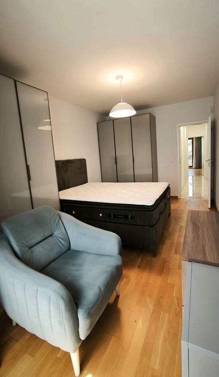 Издаје се  2 спаваће собе Софија , Банишора , 103 м2 | 62408435 - слика [5]