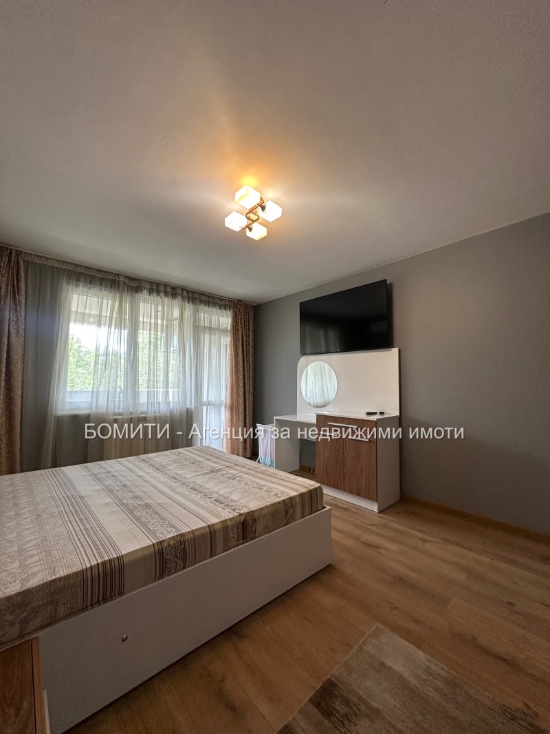 Til leje  1 soveværelse Sofia , Vitosha , 86 kvm | 40294725 - billede [9]