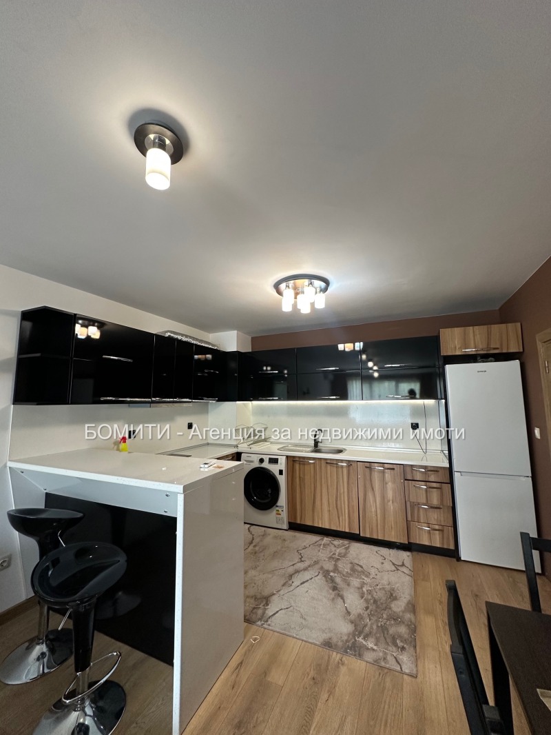 Til leje  1 soveværelse Sofia , Vitosha , 86 kvm | 40294725 - billede [5]
