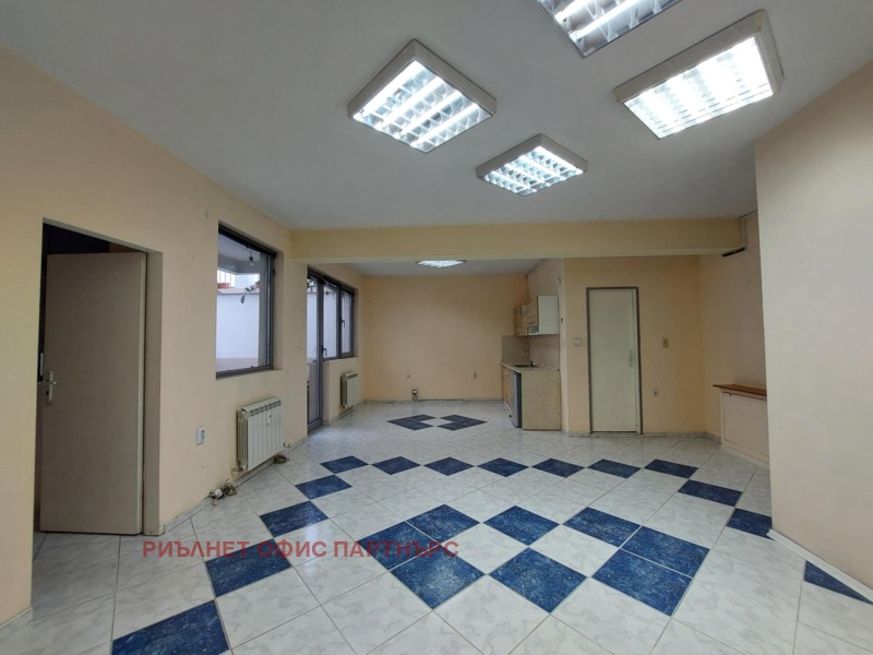 Til leie  Kontor Sofia , Zona B-18 , 50 kvm | 90382533 - bilde [2]