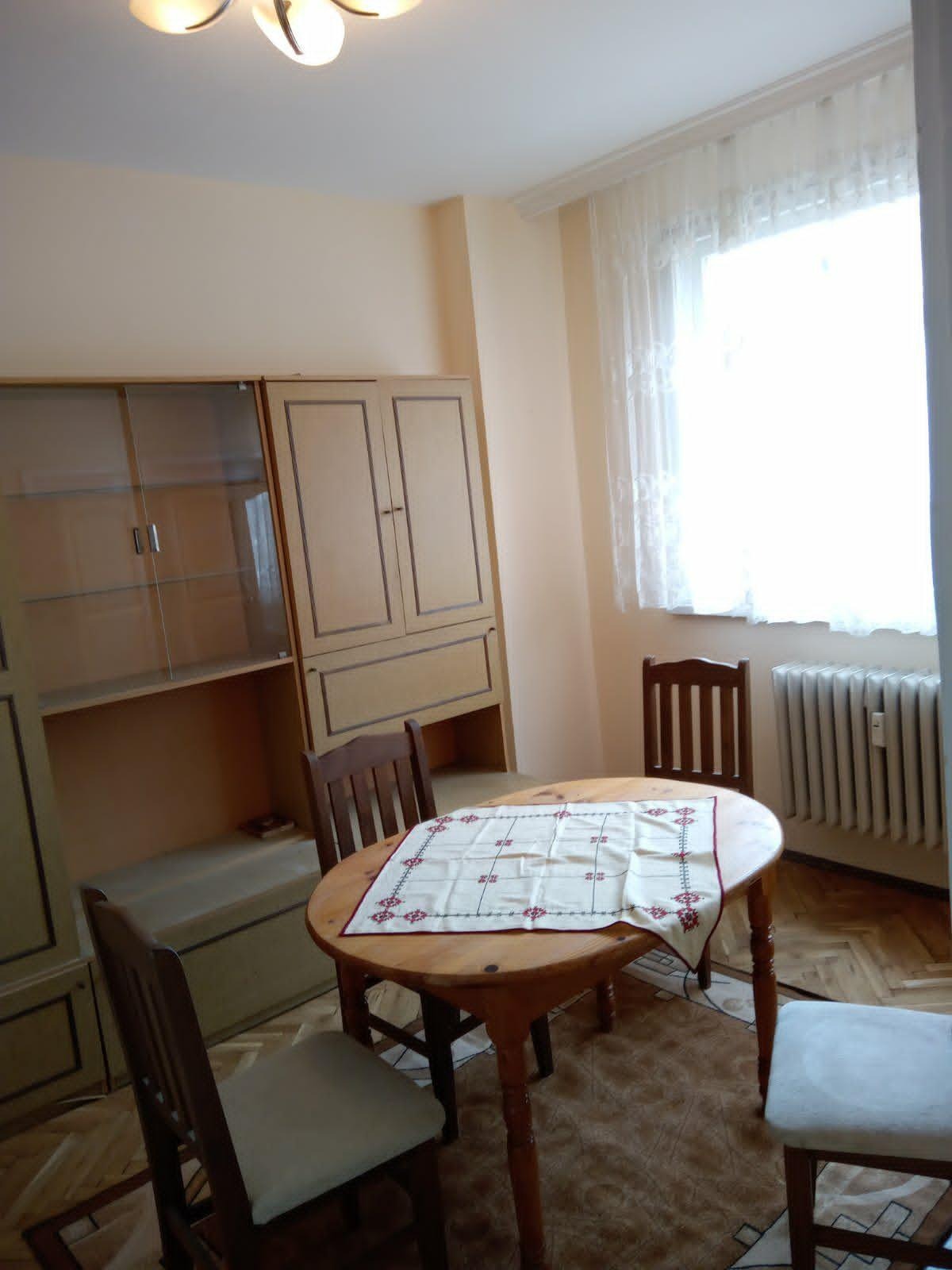 Дава под наем 3-СТАЕН, гр. София, Красно село, снимка 2 - Апартаменти - 54475498