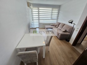 1 chambre Tchataldja, Varna 7