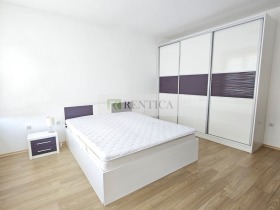 1 chambre Tchataldja, Varna 11