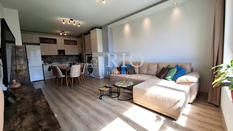 Издаје се  1 спаваћа соба Пловдив , Тракија , 63 м2 | 32780756