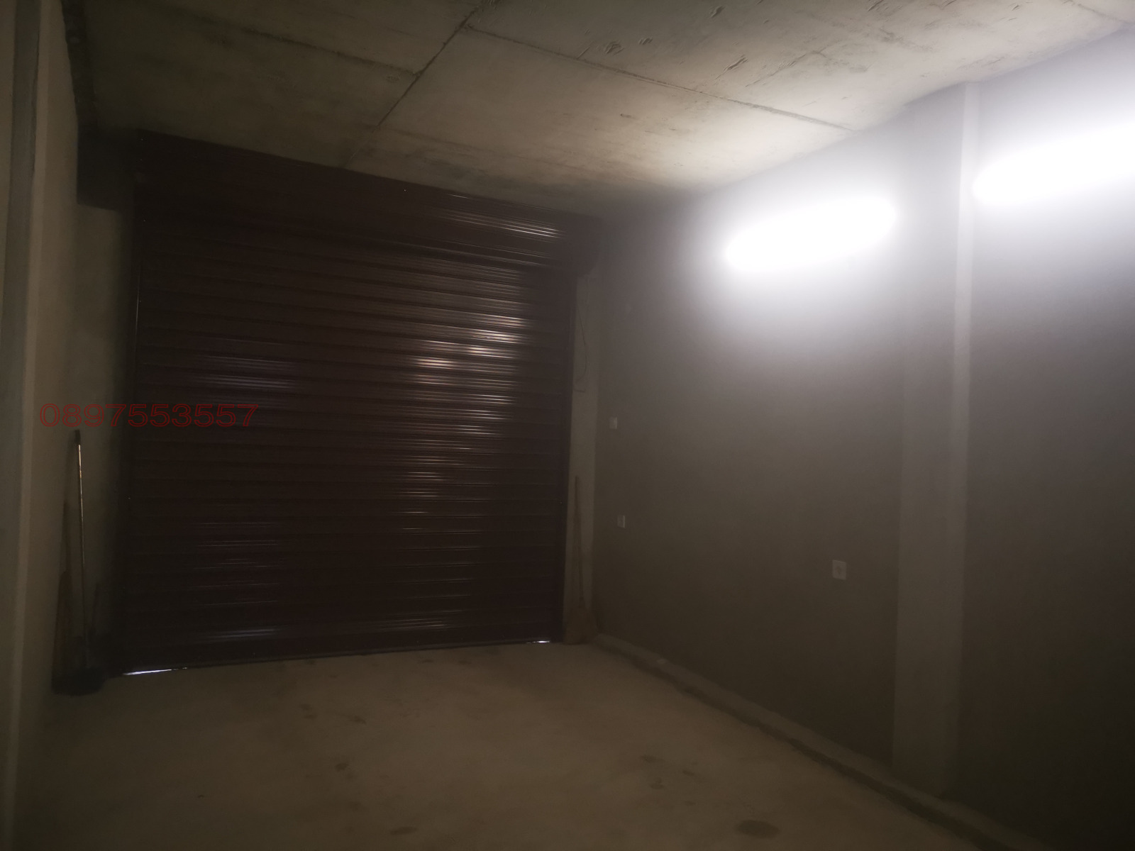 Дава под наем ГАРАЖ, ПАРКОМЯСТО, гр. Велико Търново, Бузлуджа, снимка 3 - Гаражи и паркоместа - 53612468