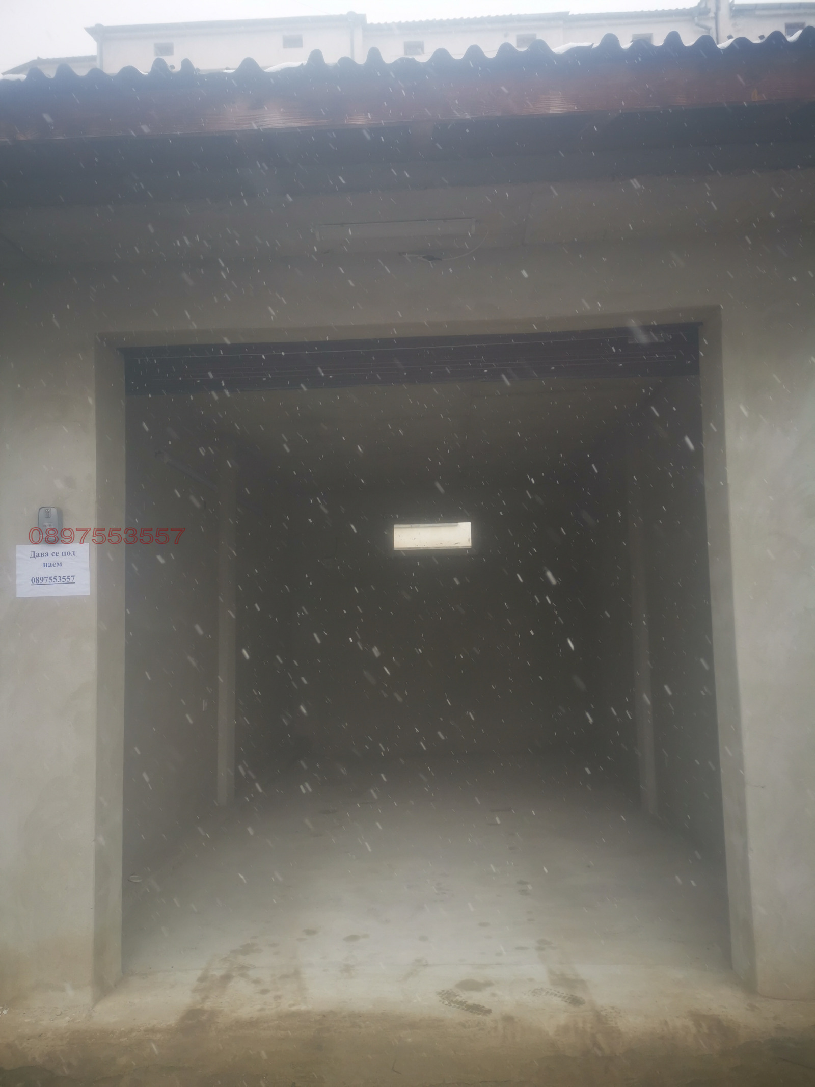 Дава под наем ГАРАЖ, ПАРКОМЯСТО, гр. Велико Търново, Бузлуджа, снимка 6 - Гаражи и паркоместа - 53612468