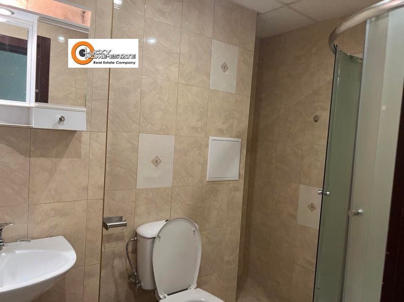Издаје се  1 спаваћа соба Софија , Центар , 73 м2 | 61764630 - слика [13]