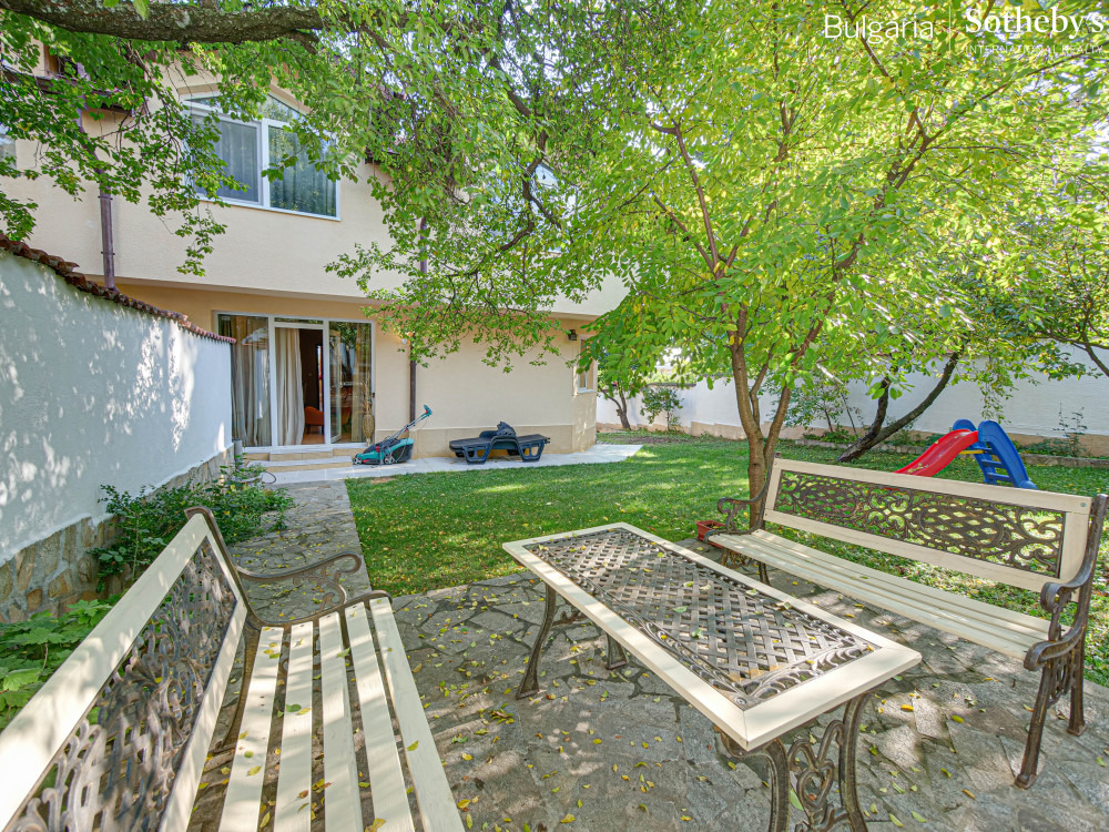 Дава под наем КЪЩА, гр. София, Драгалевци